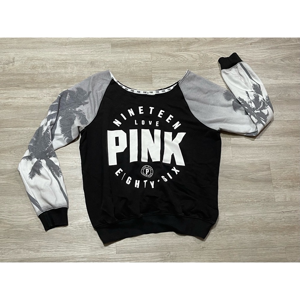 VS PINK Sweatshirt
